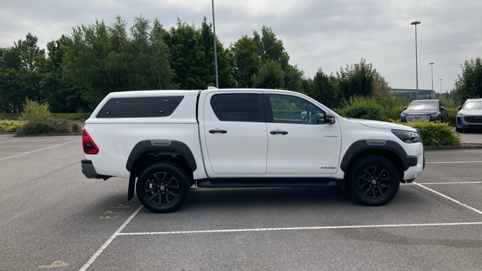 Toyota Hilux Diesel Invincible X D/Cab Pick Up 2.8 D-4D Auto - Image 9