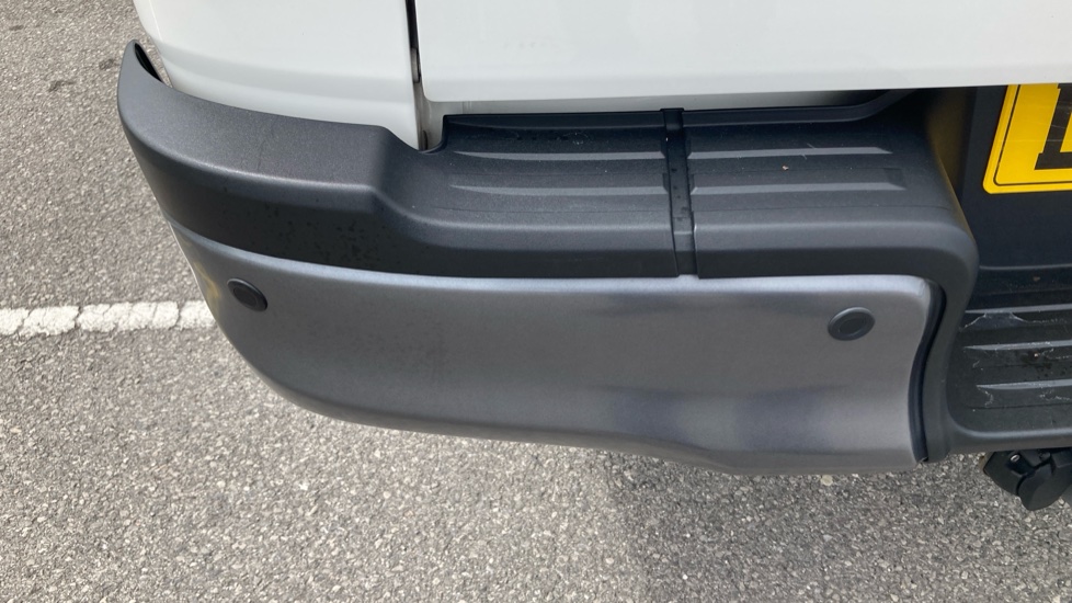 Toyota Hilux Diesel Invincible X D/Cab Pick Up 2.8 D-4D Auto - Image 24