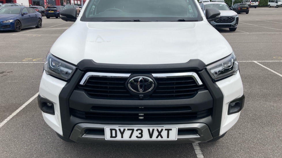 Toyota Hilux Diesel Invincible X D/Cab Pick Up 2.8 D-4D Auto - Image 34