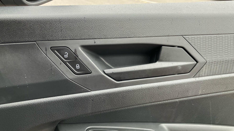 Ford Transit Connect 240 L2 Diesel 2.0 EcoBlue 122ps Trend Van Auto - Image 25
