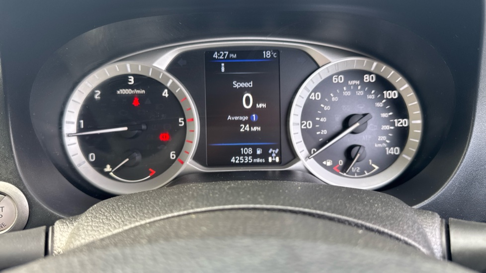 Nissan Navara Diesel Double Cab Pick Up Tekna 2.3dCi 190 TT 4WD - Image 19