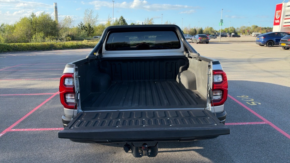 Toyota Hilux Diesel GR Sport D/Cab Pick Up 2.8 D-4D Auto - Image 3