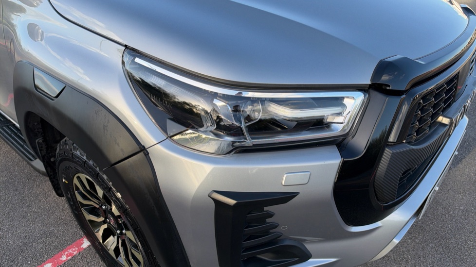 Toyota Hilux Diesel GR Sport D/Cab Pick Up 2.8 D-4D Auto - Image 21