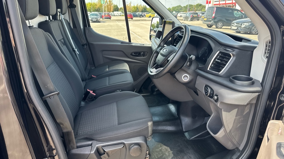 Ford Transit 310 L2 Diesel Fwd 2.0 EcoBlue 170ps H2 Limited Van Auto - Image 6