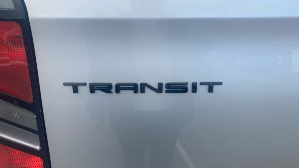 Ford Transit Custom 320 L2 Diesel Fwd 2.0 EcoBlue 136ps H1 Van Limited - Image 26