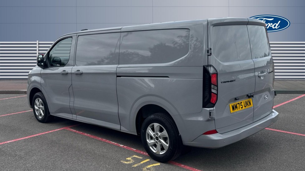 Ford Transit Custom 320 L2 Diesel Fwd 2.0 EcoBlue 136ps H1 Van Limited Auto - Image 2