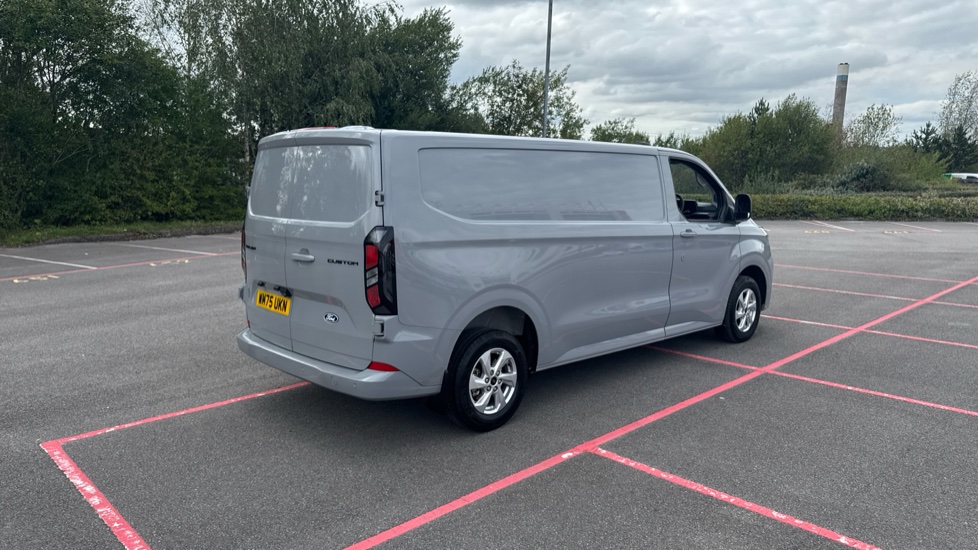 Ford Transit Custom 320 L2 Diesel Fwd 2.0 EcoBlue 136ps H1 Van Limited Auto - Image 10
