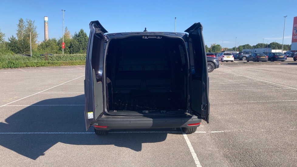 Ford Transit Connect 250 L2 Petrol 1.5 EcoBoost PHEV 150 Trend Van Auto - Image 3