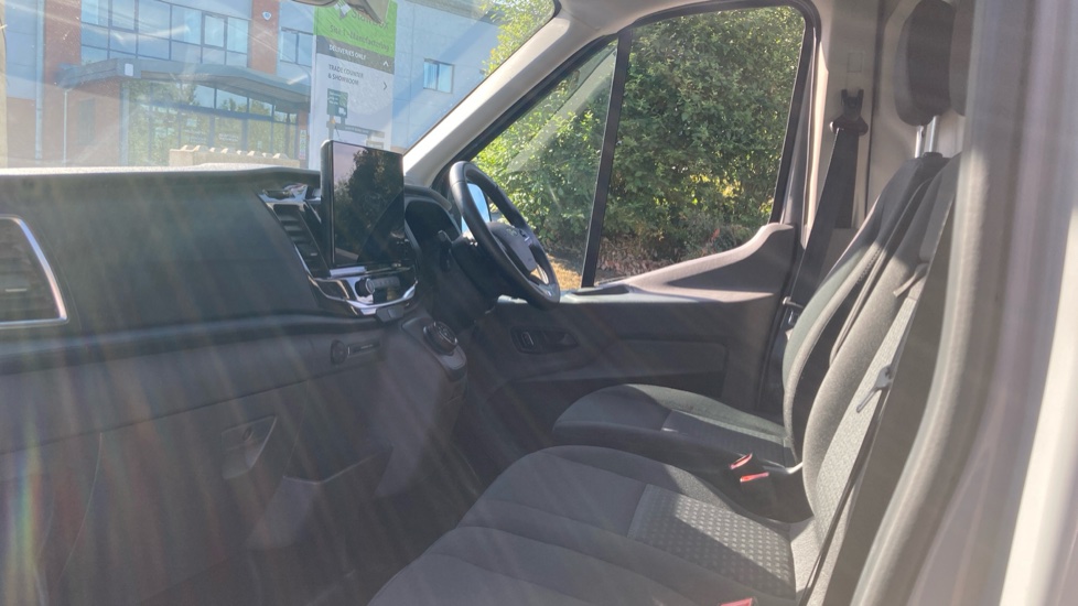 Ford Transit 350 L3 Diesel Fwd 2.0 EcoBlue 130ps H2 Limited Van Auto [8S] [Nav] - Image 13
