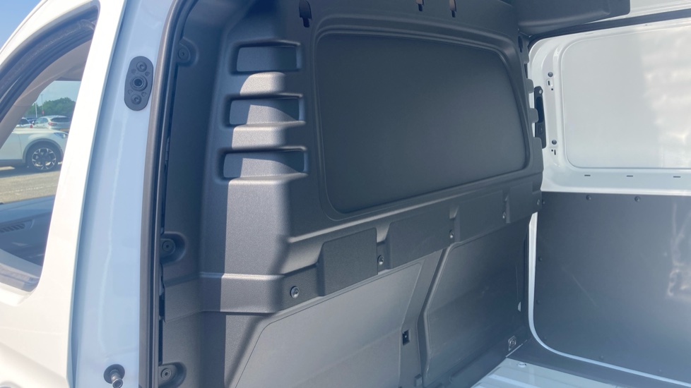 Ford Transit Connect 240 L2 Diesel 2.0 EcoBlue 122ps Trend Van Auto - Image 18