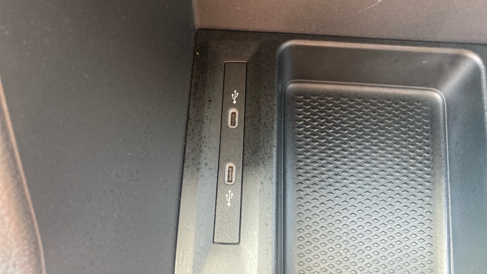 Ford Transit Connect 240 L2 Diesel 2.0 EcoBlue 122ps Trend Van Auto - Image 28