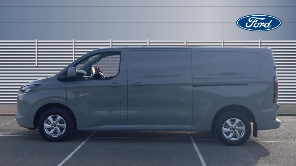 Ford Transit Custom E-340 L2 Electric Rwd 100kW 65kWh H1 Van Limited Auto - Image 4