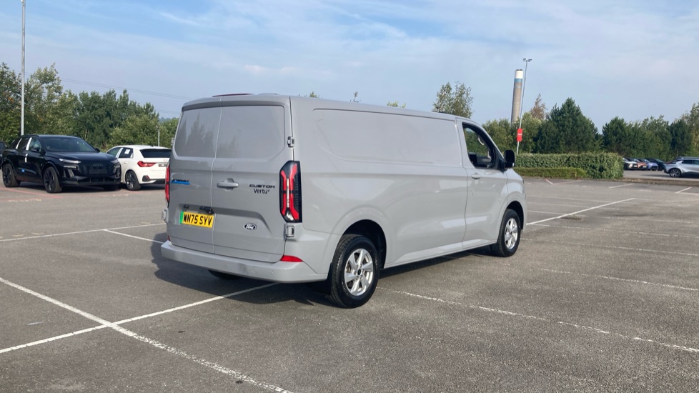 Ford Transit Custom E-340 L2 Electric Rwd 100kW 65kWh H1 Van Limited Auto - Image 10