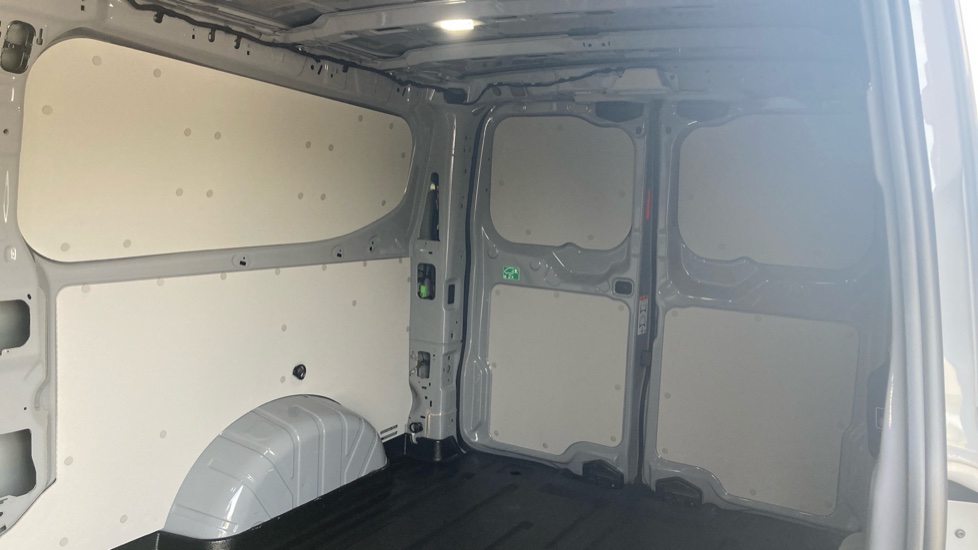 Ford Transit Custom E-340 L2 Electric Rwd 100kW 65kWh H1 Van Limited Auto - Image 14