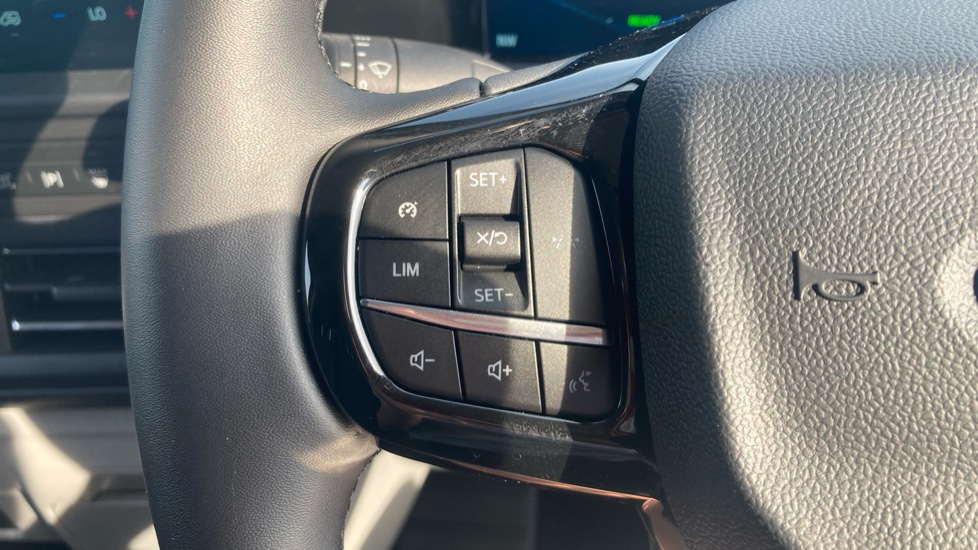 Ford Transit Custom E-340 L2 Electric Rwd 100kW 65kWh H1 Van Limited Auto - Image 29