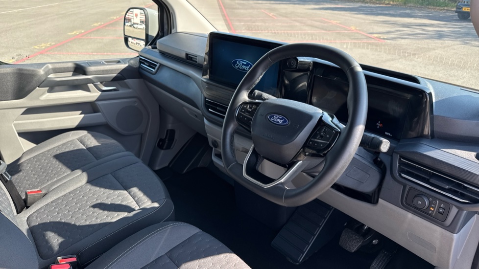 Ford Transit Custom E-340 L2 Electric Rwd 100kW 65kWh H1 Van Limited Auto - Image 16