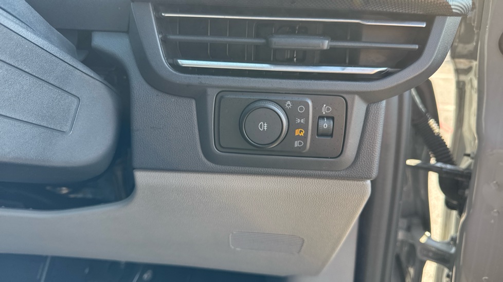 Ford Transit Custom E-340 L2 Electric Rwd 100kW 65kWh H1 Van Limited Auto - Image 29