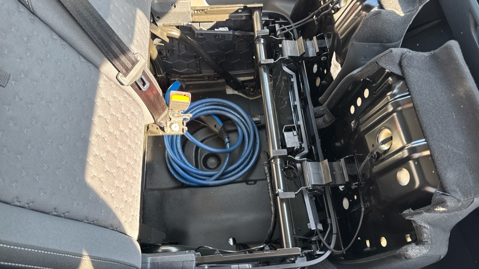 Ford Transit Custom E-340 L2 Electric Rwd 100kW 65kWh H1 Van Limited Auto - Image 30