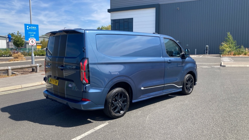Ford Transit Custom E-320 L1 Rwd 160kW 65kWh H1 Van Sport Auto - Image 10