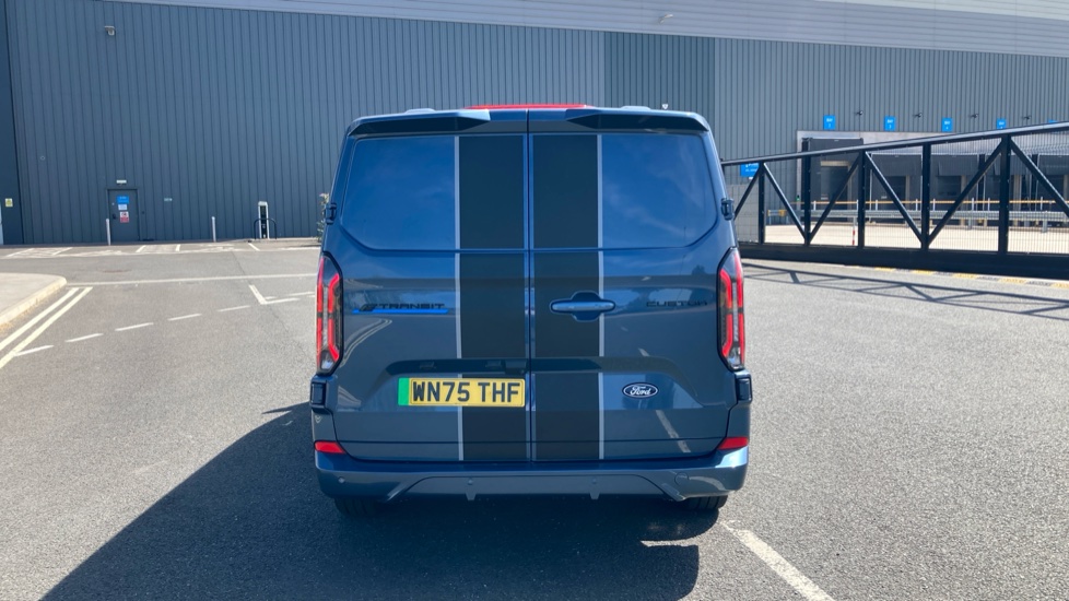 Ford Transit Custom E-320 L1 Rwd 160kW 65kWh H1 Van Sport Auto - Image 11