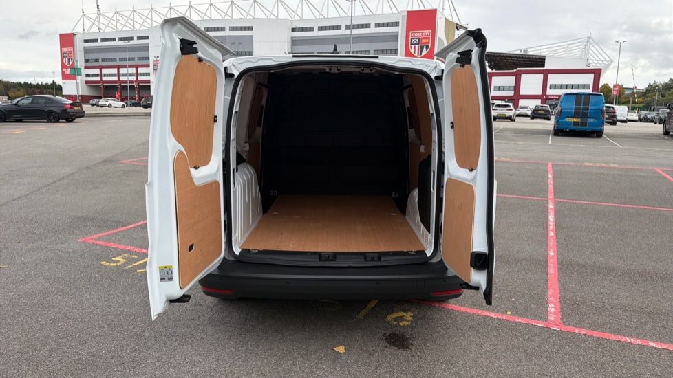 Ford Transit Connect 250 L2 Petrol 1.5 EcoBoost PHEV 150 Trend Van Auto - Image 3