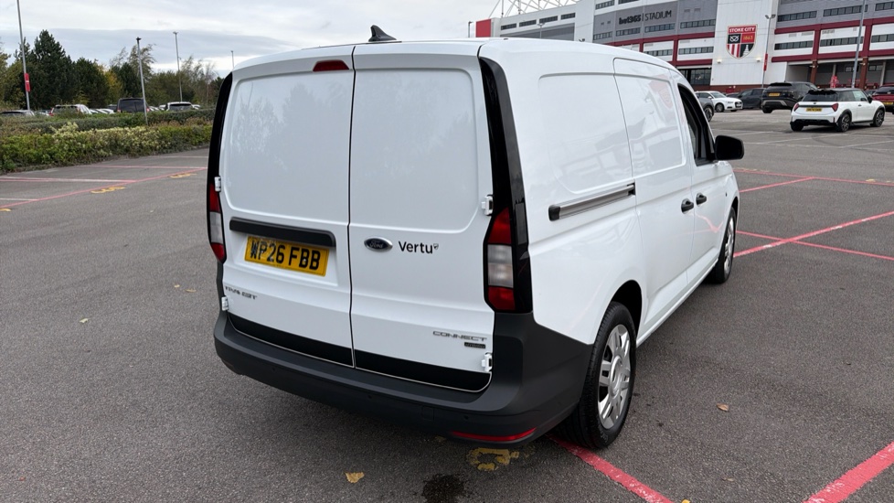 Ford Transit Connect 250 L2 Petrol 1.5 EcoBoost PHEV 150 Trend Van Auto - Image 24