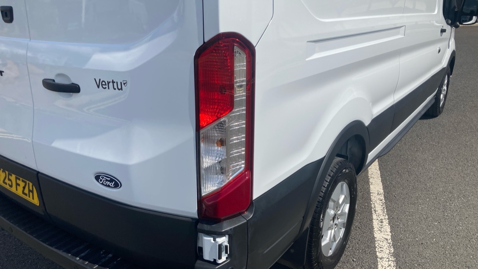 Ford Transit 350 L3 Diesel Fwd 2.0 EcoBlue 165ps H2 Limited Van Auto [Nav] - Image 24