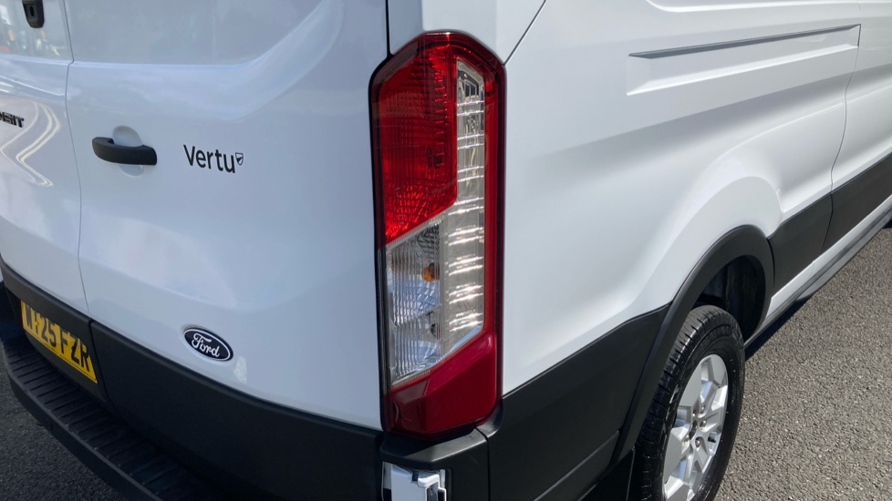Ford Transit 350 L3 Diesel Fwd 2.0 EcoBlue 165ps H2 Limited Van Auto [Nav] - Image 24