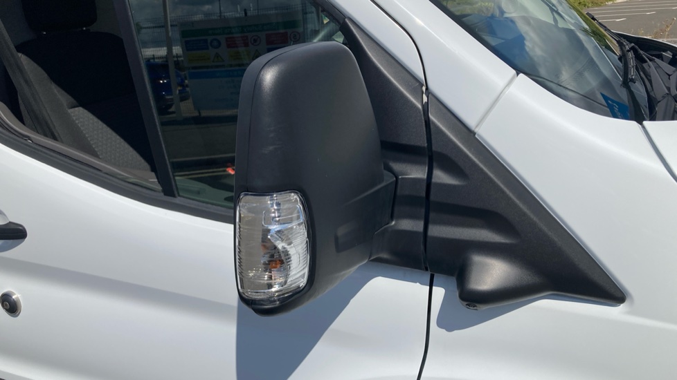 Ford Transit 350 L3 Diesel Fwd 2.0 EcoBlue 165ps H2 Limited Van Auto [Nav] - Image 29