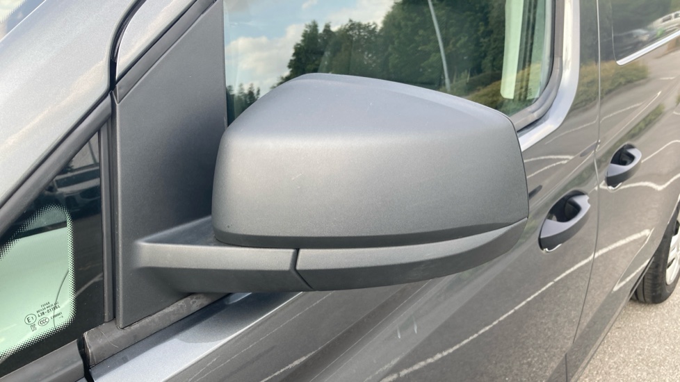 Ford Transit Connect 240 L2 Diesel 2.0 EcoBlue 122ps Trend Van Auto - Image 35