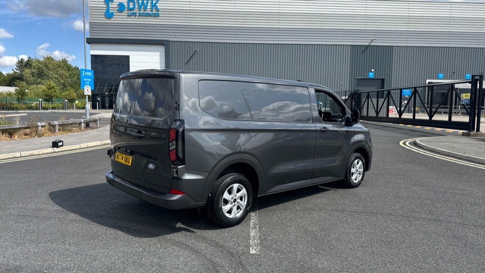 Ford Transit Custom 300 L1 Diesel Fwd 2.0 EcoBlue 136ps H1 Van Limited Auto - Image 10
