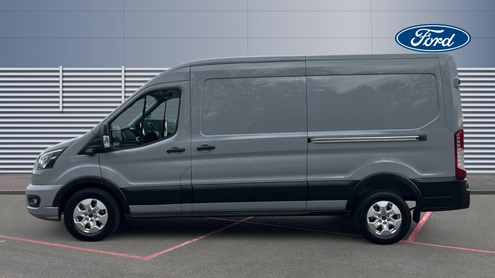 Ford Transit 350 L3 Diesel Fwd 2.0 EcoBlue 165ps H2 Limited Van Auto [Nav] - Image 4