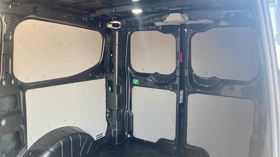 Ford Transit Custom E-320 L1 Rwd 160kW 65kWh H1 Van Limited Auto - Image 14
