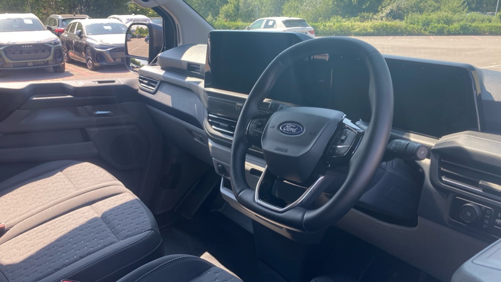 Ford Transit Custom E-320 L1 Rwd 160kW 65kWh H1 Van Limited Auto - Image 16