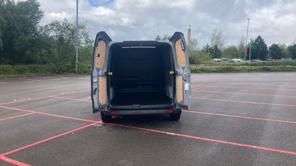 Ford Transit Custom 300 L1 Diesel Fwd 2.0 EcoBlue 130ps Low Roof Active Van - Image 3