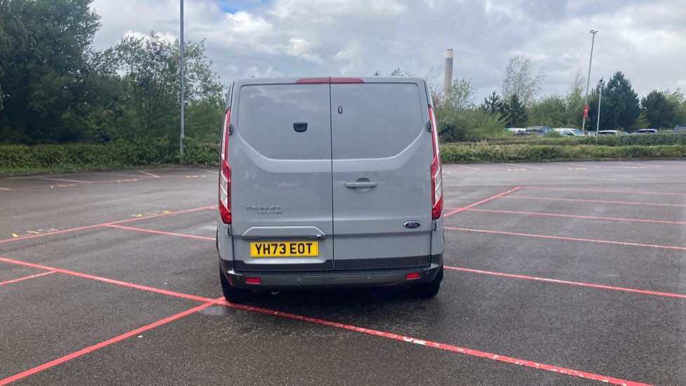 Ford Transit Custom 300 L1 Diesel Fwd 2.0 EcoBlue 130ps Low Roof Active Van - Image 11
