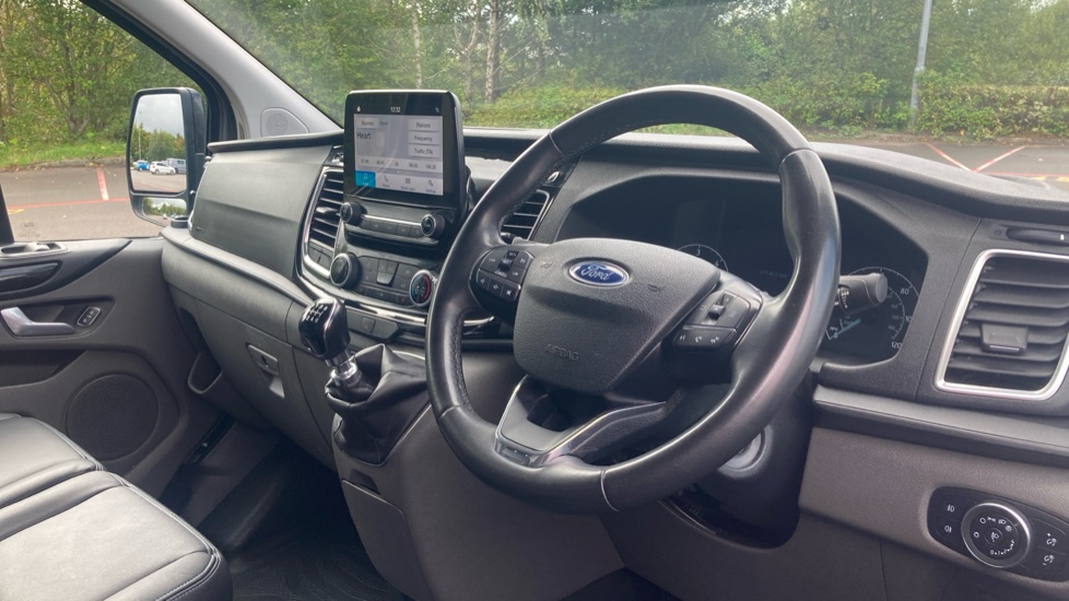 Ford Transit Custom 300 L1 Diesel Fwd 2.0 EcoBlue 130ps Low Roof Active Van - Image 16
