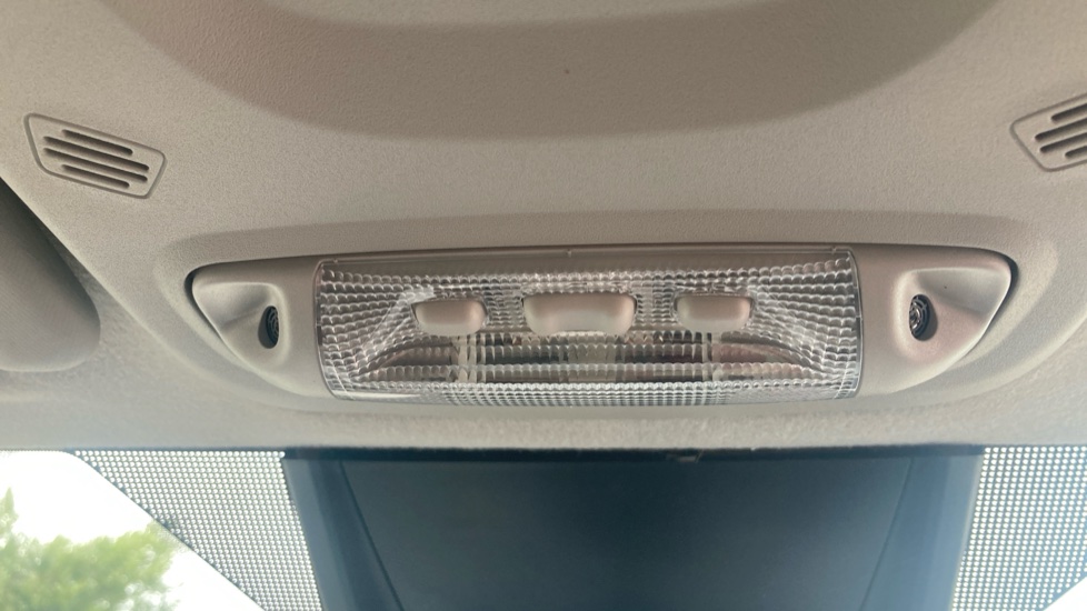 Ford Transit Custom 300 L1 Diesel Fwd 2.0 EcoBlue 130ps Low Roof Active Van - Image 33