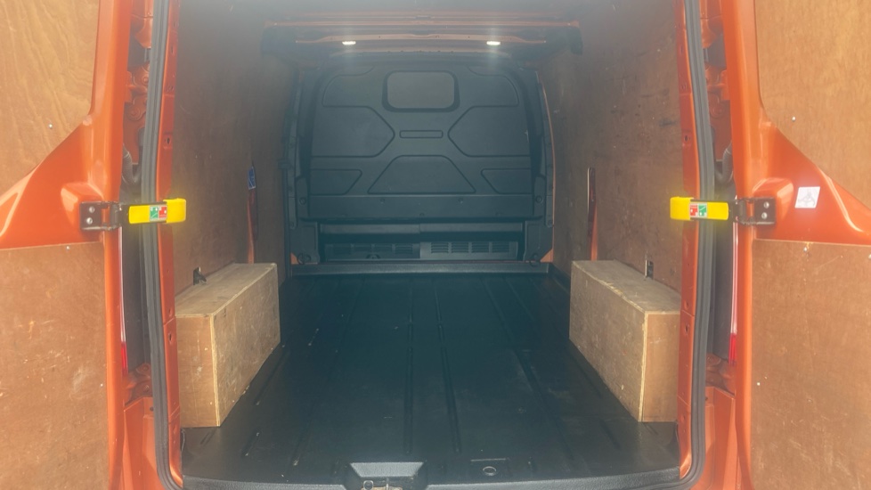 Ford Transit Custom 300 L2 Diesel Fwd 2.0 EcoBlue 170ps Low Roof Limited Van Auto - Image 12