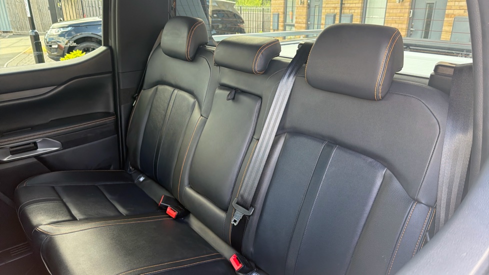 Ford Ranger Diesel Pick Up D/Cab Wildtrak 3.0 EcoBlue V6 240 Auto - Image 14