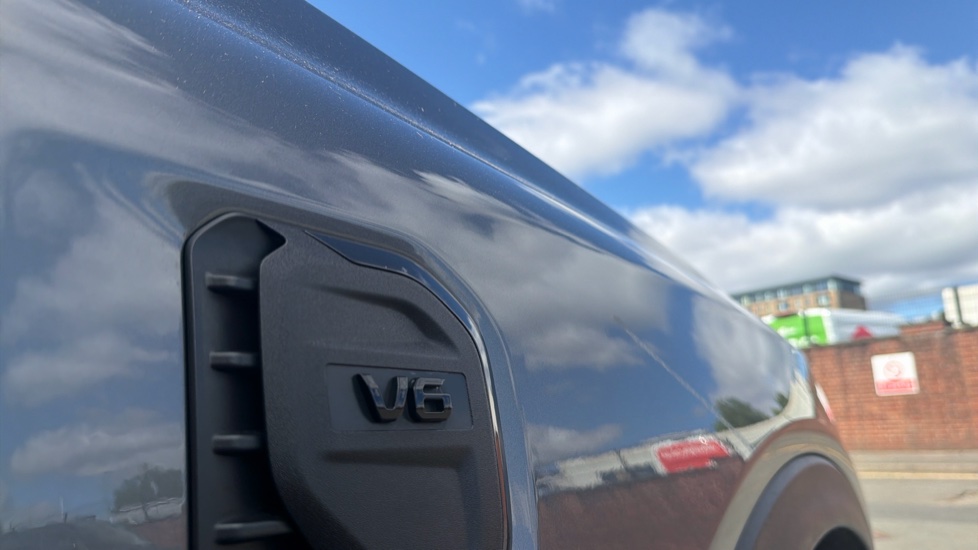 Ford Ranger Diesel Pick Up D/Cab Wildtrak 3.0 EcoBlue V6 240 Auto - Image 31