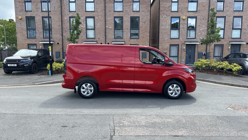 Ford Transit Custom 320 L1 Diesel Fwd 2.0 EcoBlue 136ps H1 Van Limited - Image 9