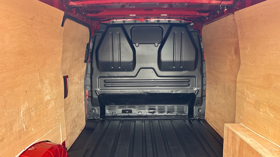 Ford Transit Custom 320 L1 Diesel Fwd 2.0 EcoBlue 136ps H1 Van Limited - Image 12