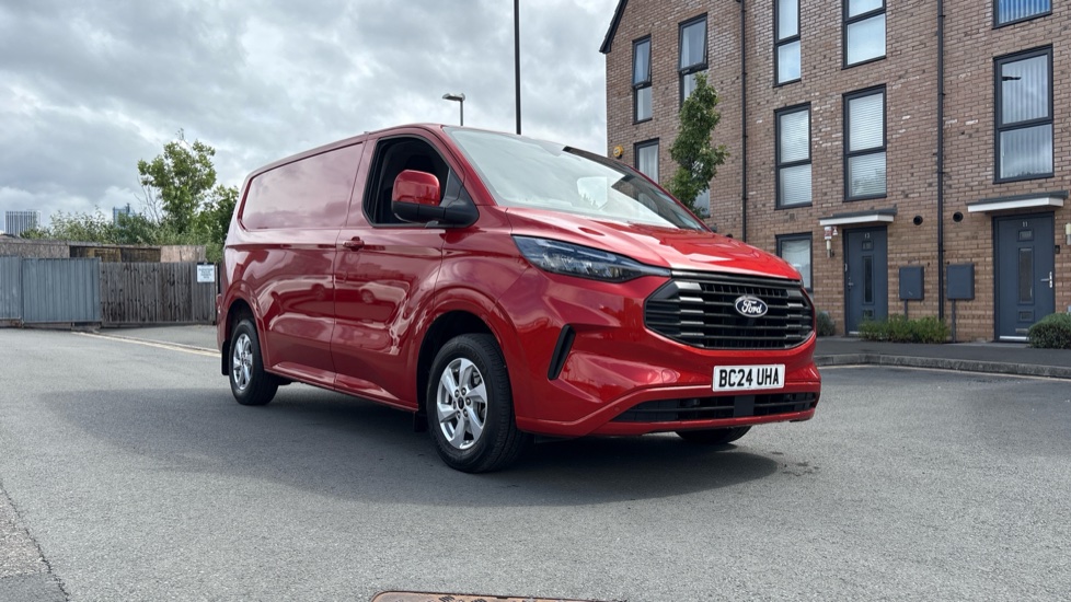 Ford Transit Custom 320 L1 Diesel Fwd 2.0 EcoBlue 136ps H1 Van Limited - Image 27