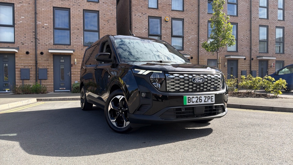 Ford Transit Courier E-Transit Courier 100kW 43kWh Limited Van Auto - Image 28