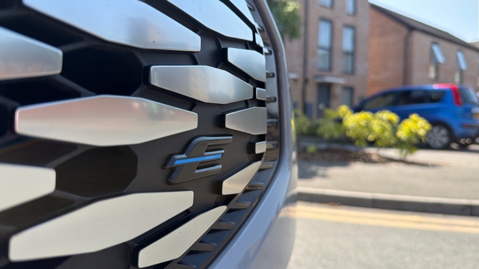 Ford Transit Custom E-320 L1 Rwd 100kW 65kWh H1 Van Limited Auto - Image 31