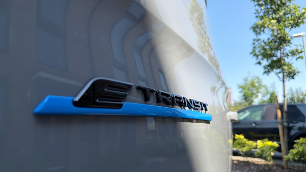Ford Transit Custom E-320 L1 Rwd 100kW 65kWh H1 Van Limited Auto - Image 38