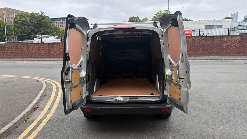 Ford Transit Connect 250 L2 Diesel 1.5 EcoBlue 100ps Limited Van Powershift - Image 3