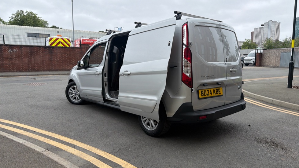 Ford Transit Connect 250 L2 Diesel 1.5 EcoBlue 100ps Limited Van Powershift - Image 35