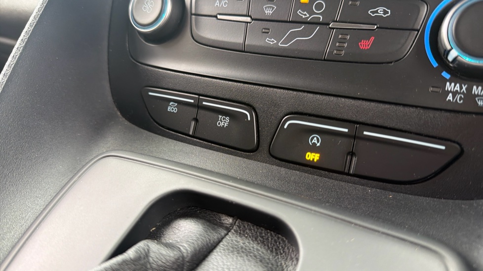 Ford Transit Connect 250 L2 Diesel 1.5 EcoBlue 100ps Limited Van Powershift - Image 40